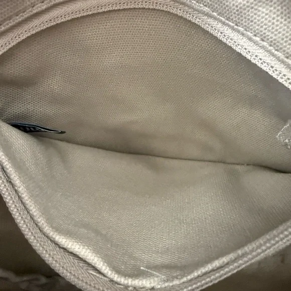 July Crescent Cream Shoulder Bag - Picture 6 of 7